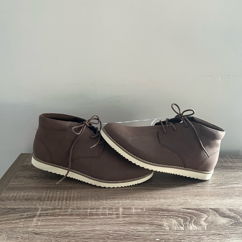 Goodfellow men’s shoes size 11 never been worn